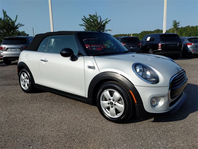 Pre-Owned 2018 MINI Cooper FWD Base in Wesley Chapel #3D01225 | MINI of ...